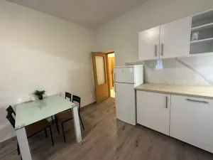 Pronájem bytu 2+kk, Praha - Libeň, Na Dědince, 45 m2