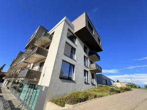 Pronájem bytu 1+kk, Rajhrad, Masarykova, 41 m2