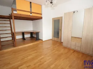 Pronájem bytu 2+kk, Praha - Záběhlice, Záběhlická, 45 m2