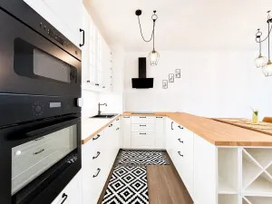 Pronájem bytu 3+kk, Praha, Počernická, 82 m2