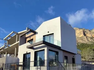 Prodej rodinného domu, Polop, Alicante, Španělsko, 215 m2