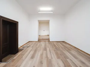 Pronájem obchodního prostoru, Praha - Nové Město, Sokolská, 50 m2