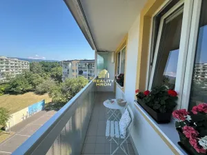 Prodej bytu 4+1, Teplice, Doubravická, 87 m2