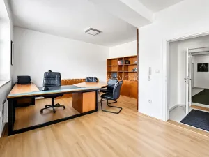 Prodej ordinace, Křižanov, Benešovo náměstí, 530 m2