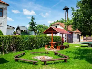 Prodej rodinného domu, Labské Chrčice, 150 m2