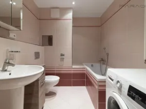 Pronájem bytu 1+kk, Praha - Ďáblice, Nad Akcízem, 40 m2