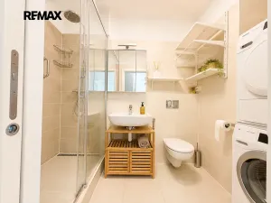 Pronájem bytu 2+kk, Praha - Hloubětín, Granitova, 53 m2