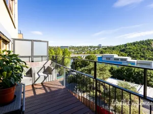 Pronájem bytu 2+kk, Praha - Holešovice, Varhulíkové, 80 m2