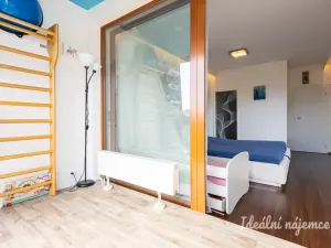 Pronájem bytu 2+kk, Praha - Holešovice, Varhulíkové, 80 m2