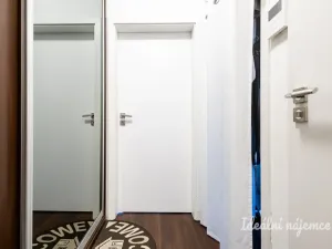 Pronájem bytu 2+kk, Praha - Holešovice, Varhulíkové, 80 m2