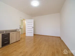 Pronájem bytu 1+1, Sokolov, Jelínkova, 38 m2