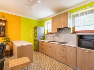 Prodej chaty, Dolní Břežany, U Lesa, 50 m2