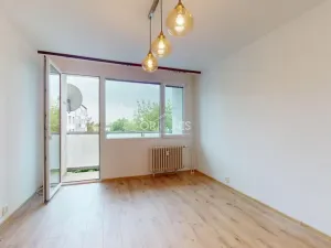 Pronájem bytu 2+1, Chomutov, Adámkova, 61 m2