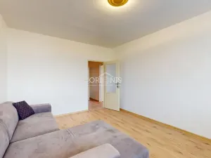 Pronájem bytu 2+1, Chomutov, Adámkova, 61 m2