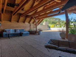 Prodej vily, Králův Dvůr, Pod Lesem, 296 m2