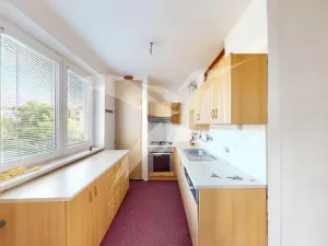 Pronájem bytu 3+1, Plzeň, Baarova, 79 m2