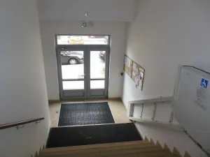 Pronájem bytu 2+kk, Praha - Záběhlice, Velenovského, 58 m2