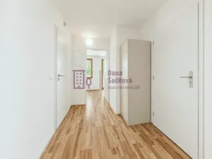 Pronájem bytu 2+kk, Jindřichův Hradec - Jindřichův Hradec III, Na Piketě, 48 m2