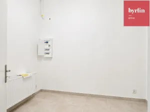 Pronájem obchodního prostoru, Krnov, nám. Minoritů, 88 m2
