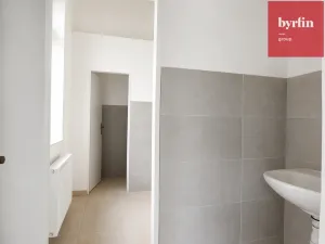 Pronájem obchodního prostoru, Krnov, nám. Minoritů, 88 m2