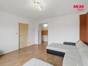 Prodej bytu 3+1, Jince, Čenkovská, 69 m2