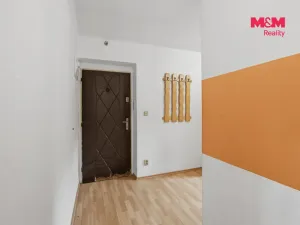 Prodej bytu 3+1, Jince, Čenkovská, 69 m2