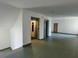 Pronájem bytu 2+kk, Praha - Hostivař, Švehlova, 52 m2