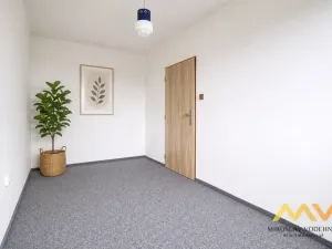 Pronájem bytu 3+1, Hradec Králové - Slezské Předměstí, Polní, 60 m2