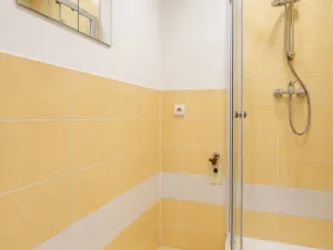 Pronájem bytu 3+1, Hradec Králové - Slezské Předměstí, Polní, 60 m2