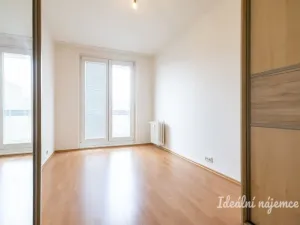 Pronájem bytu 3+1, Praha - Modřany, Levského, 75 m2