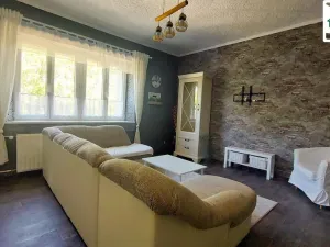 Pronájem bytu 2+1, Cheb, Dyleňská, 54 m2