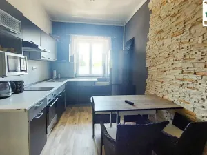 Pronájem bytu 2+1, Cheb, Dyleňská, 54 m2