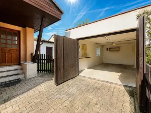 Prodej rodinného domu, Chomutov, Jezerní, 212 m2