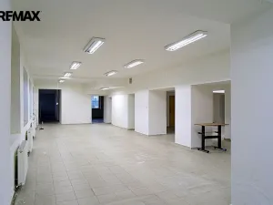 Prodej obchodního prostoru, Hořice, Havlíčkova, 1120 m2