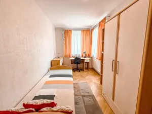 Pronájem bytu 4+kk, Praha - Žižkov, V kapslovně, 101 m2