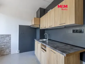 Prodej bytu 2+1, Nový Bor, Svojsíkova, 72 m2