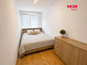 Prodej bytu 3+1, Ústí nad Labem - Ústí nad Labem-centrum, Velká Hradební, 69 m2
