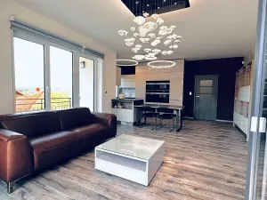 Prodej bytu 3+kk, Karlovy Vary, Svatošská, 92 m2