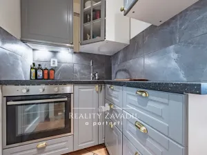 Prodej bytu 2+kk, Praha, Krásova, 49 m2