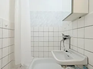 Prodej bytu 1+kk, Praha - Vokovice, Evropská, 22 m2