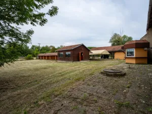 Prodej ubytování, Chroustovice - Poděčely, 852 m2