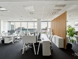 Pronájem kanceláře, Praha - Nusle, Na strži, 208 m2