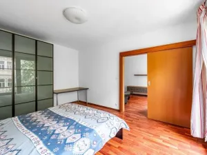 Pronájem bytu 2+kk, Praha - Holešovice, Na Maninách, 55 m2