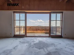 Prodej vily, Králův Dvůr, Pod Lesem, 708 m2