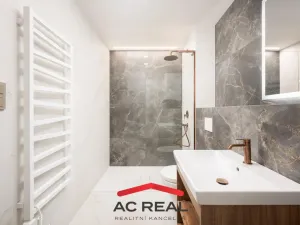 Prodej apartmánu, Lednice, Slovácká, 48 m2