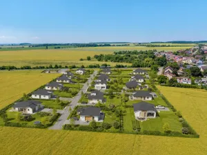 Prodej pozemku pro bydlení, Stěžery, Polní, 14692 m2
