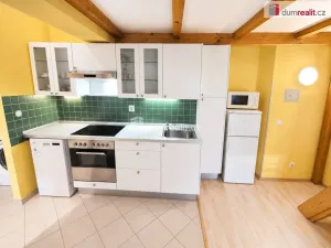 Prodej bytu 1+kk, Praha - Smíchov, Kotevní, 43 m2