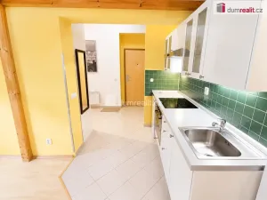 Prodej bytu 1+kk, Praha - Smíchov, Kotevní, 43 m2