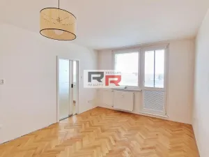 Pronájem bytu 2+1, Olomouc - Holice, U cukrovaru, 52 m2