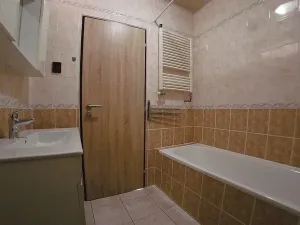 Pronájem bytu 2+1, Heřmanova Huť, Sídliště, 56 m2